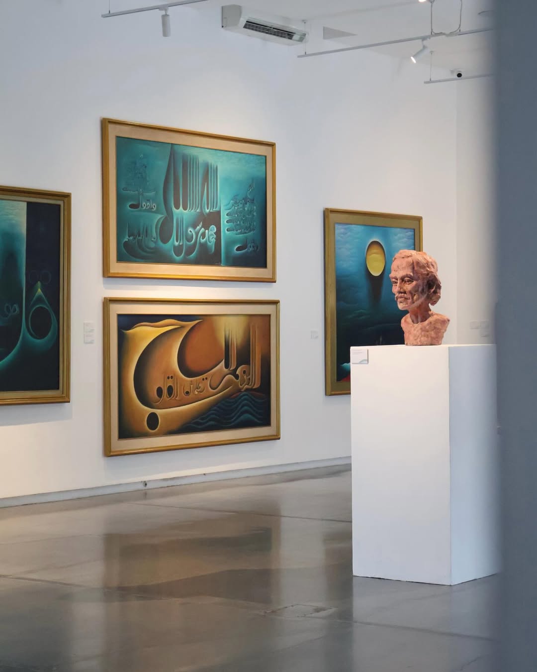 Orasis Art Space Gelar Pameran Arsip “Segue #3: Amang Rahman – Emanasi”