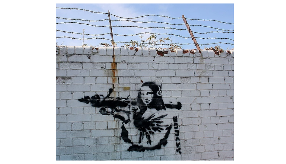 Senyum Misterius di Balik Peluncur Roket: Membedah "Mona Lisa Bazooka" Karya Banksy